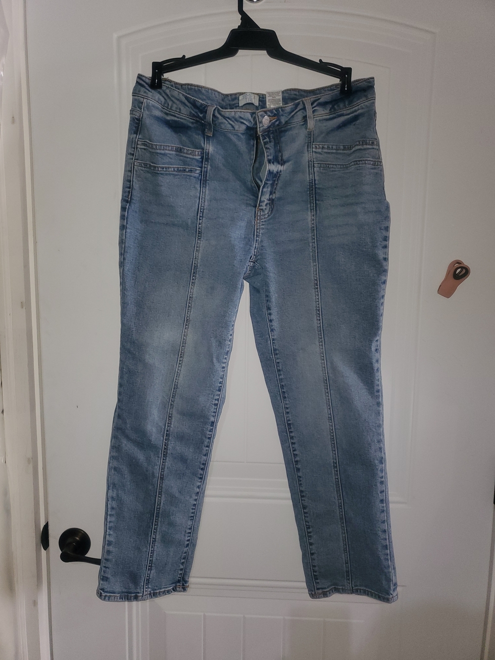 Time and Tru Light Blue Straight-Leg Jeans with Front Seam